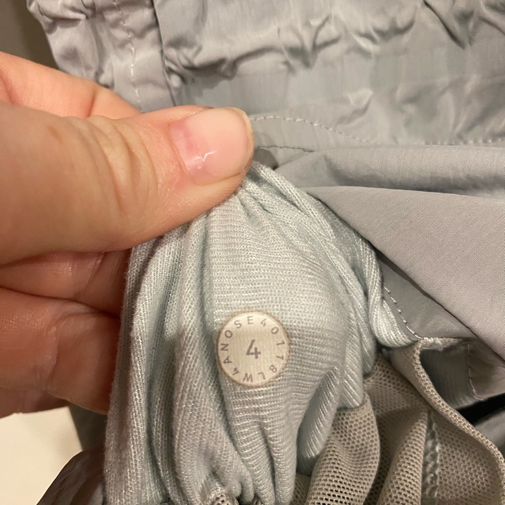 lululemon athletica Light Gray Hooded Anorak Jacket - Picture 6 of 9